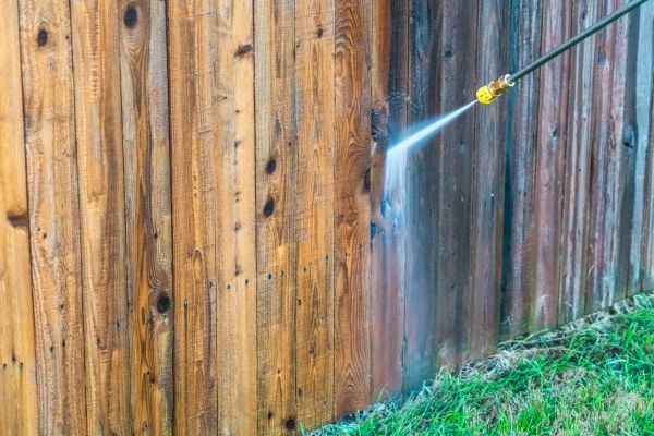 Fence Pressure Washing in Saratoga Springs