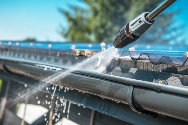 Gutter Pressure Washing in Saratoga Springs