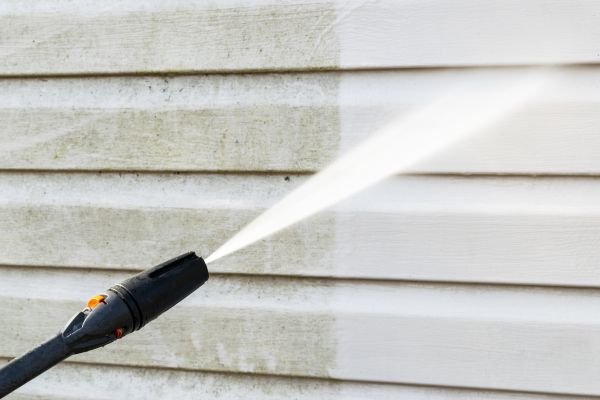 House Exterior Cleaning in Saratoga Springs