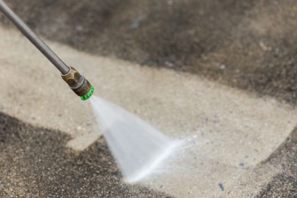 Garage Floor Power Washing in Saratoga Springs