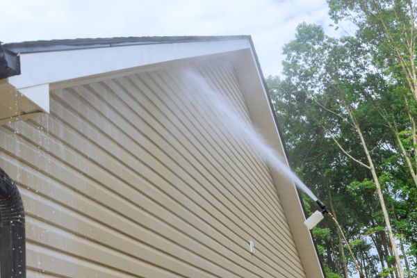 Siding Cleaning Service in Saratoga Springs
