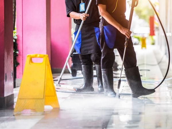 Store Powerwashing in Saratoga Springs